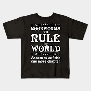 Bookworms will rule the world Kids T-Shirt